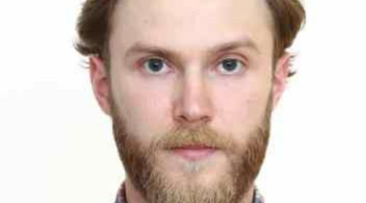 Vlad, un tânăr de 33 de ani din Iași, este căutat de familie, după ce a plecat de acasă și nu s-a mai întors. Poliția a cerut sprijinul populației