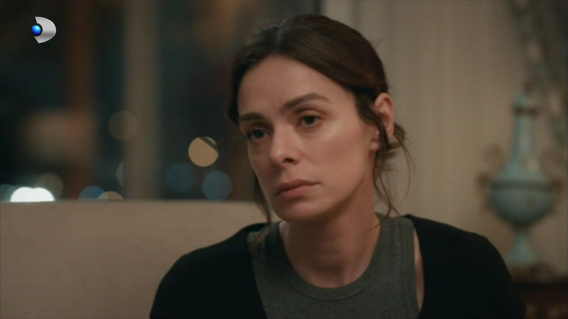 Rezumat episodul 15 „Inimă de mamă”, difuzat miercuri, 7 octombrie 2026, la Kanal D: Filiz descoperă că are un admirator secret. Cine îi trimite flori pe ascuns