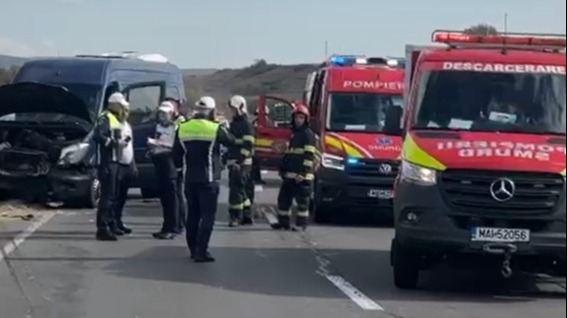 Incident rutier grav în județul Brașov! O persoană și-a pierdut viața în urma impactului devastator