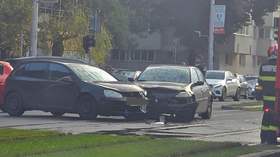 NEWS ALERT Incident rutier în Sectorul 2 al Capitalei! Circulația este blocată