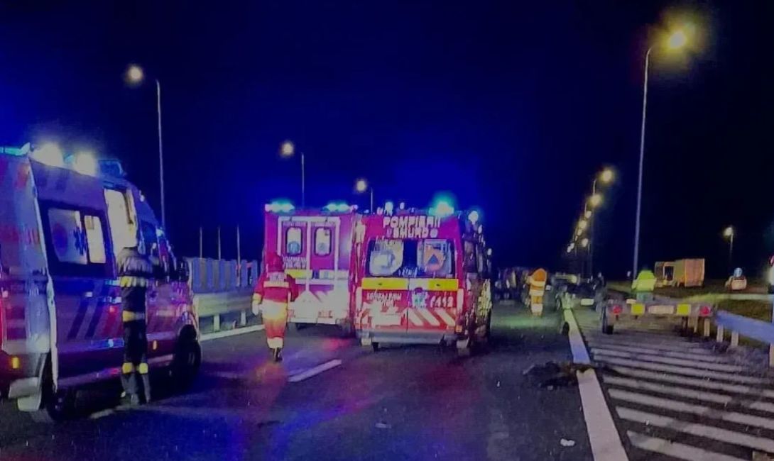 Cinci mașini s-au ciocnit în lanț pe A1. Șapte persoane au ajuns în stare gravă la spital