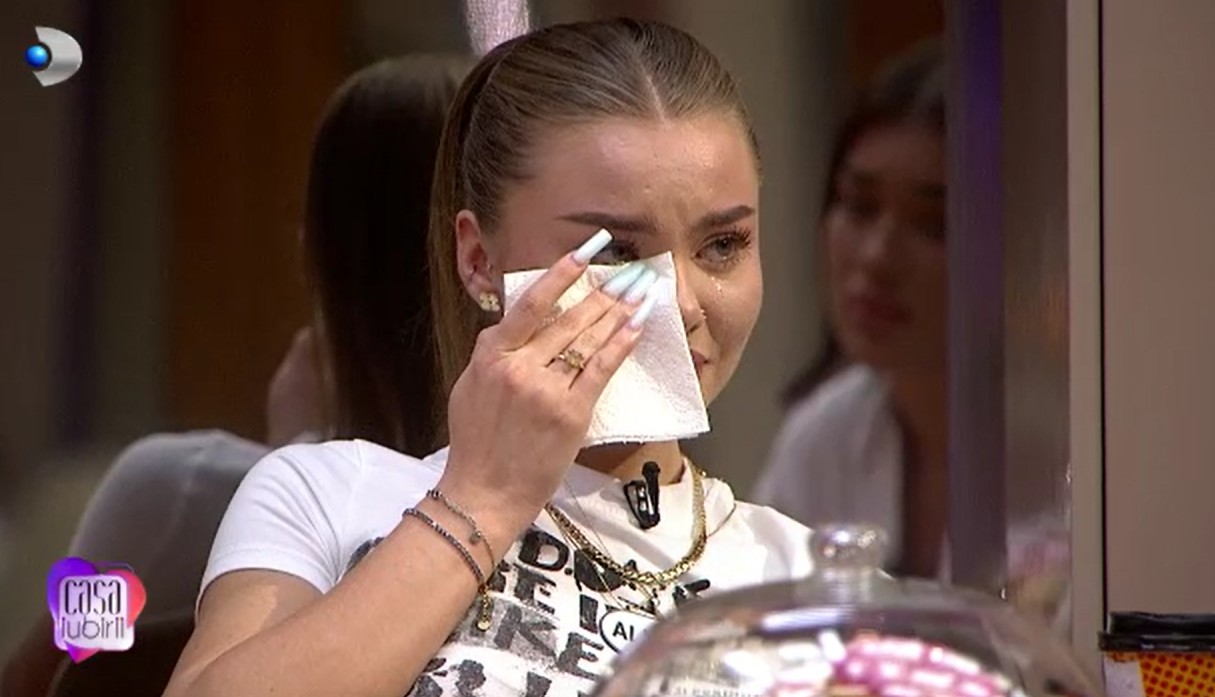 Alexandra izbucnește în lacrimi după decizia lui Emanuel: „Ne despărțim”