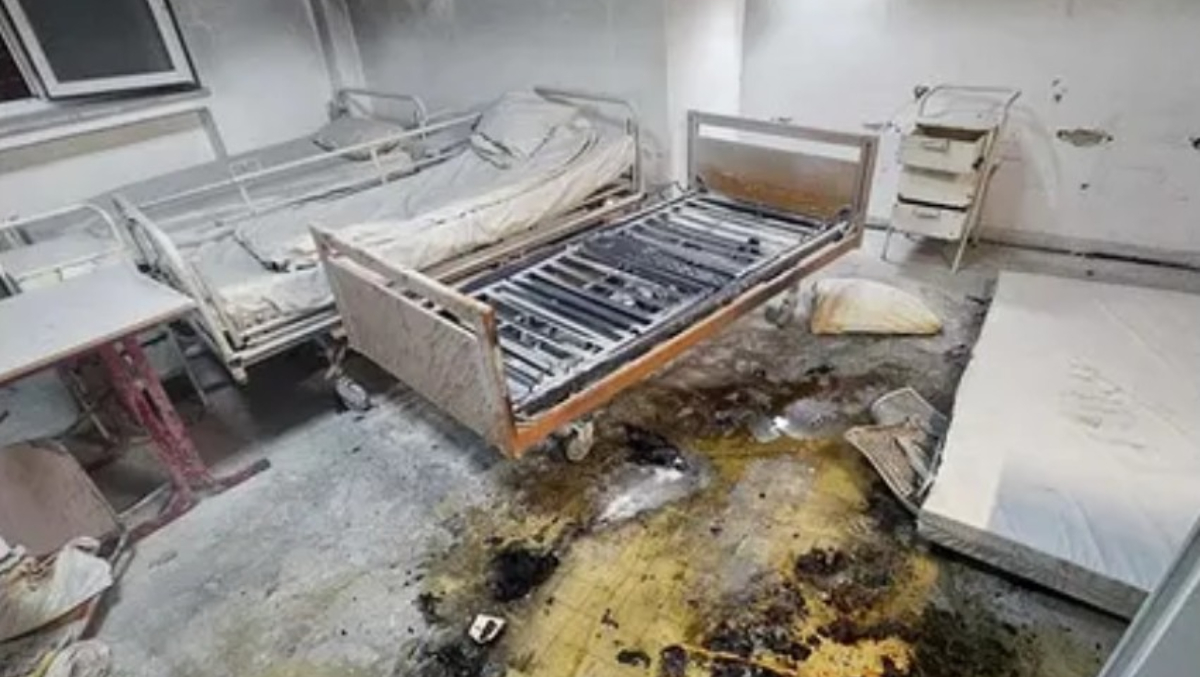 BREAKING NEWS Foc puternic la spitalul din Reșița! O femeie a fost transportată de urgență la spital
