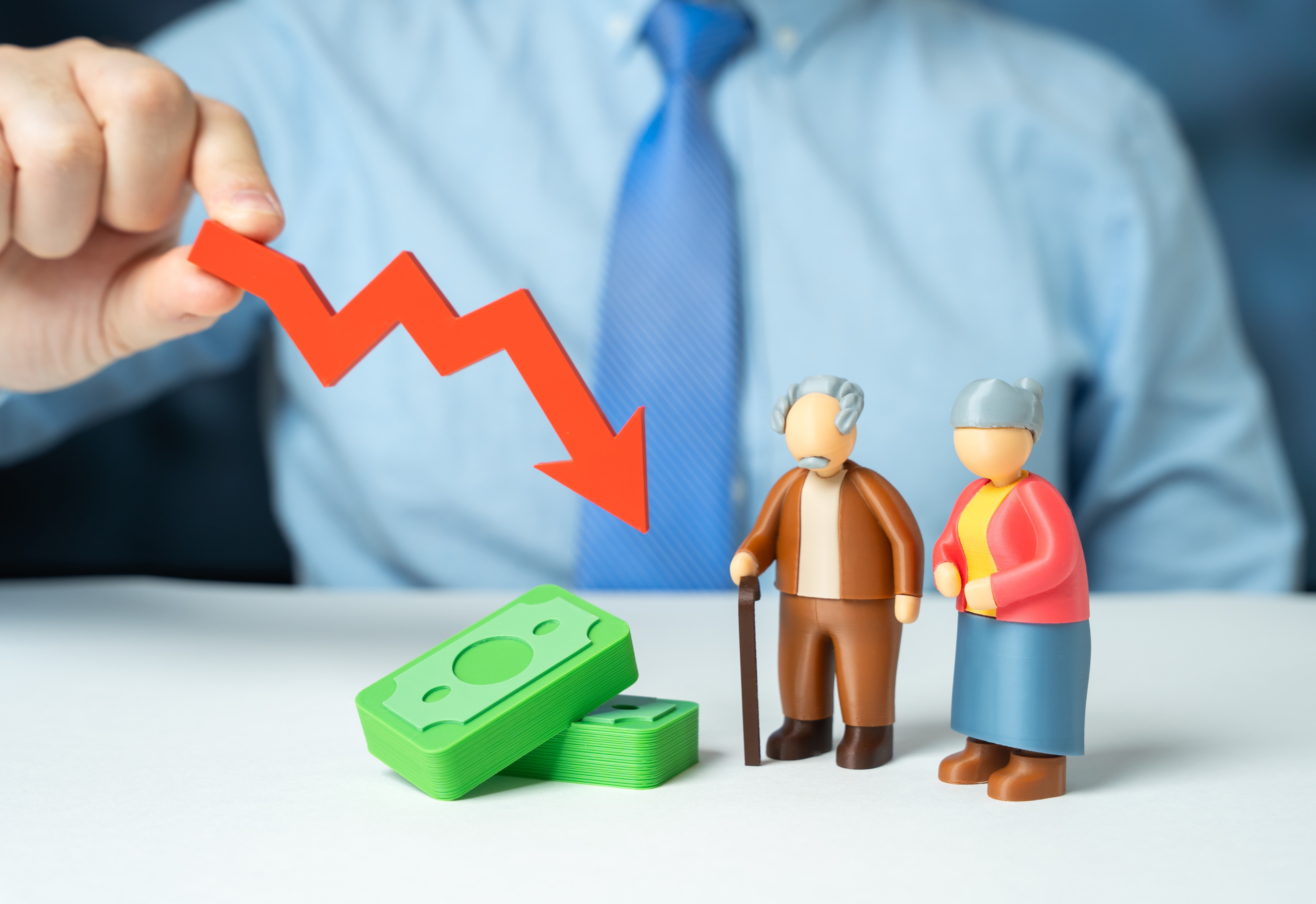 Pensii mai mari în 2027! Cu cât ar putea crește veniturile pensionarilor și ce taxe riscă să fie majorate