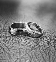 Ce sa nu faci niciodata cu verighetele! E ghinion mare!