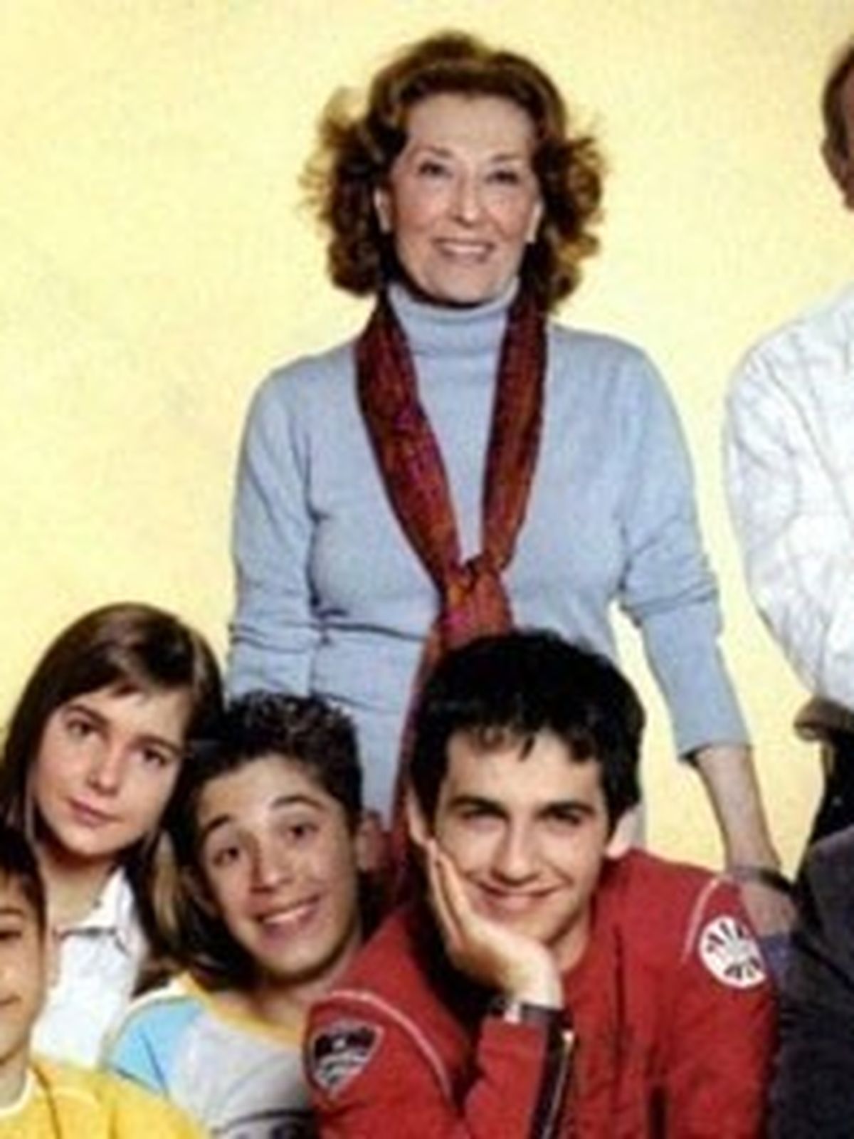 familia-serrano-kanal-d-romania