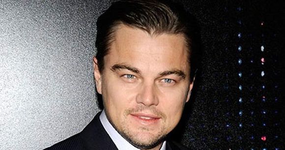 Fetelor, avem vesti bune! Leonardo DiCaprio este din nou singur!