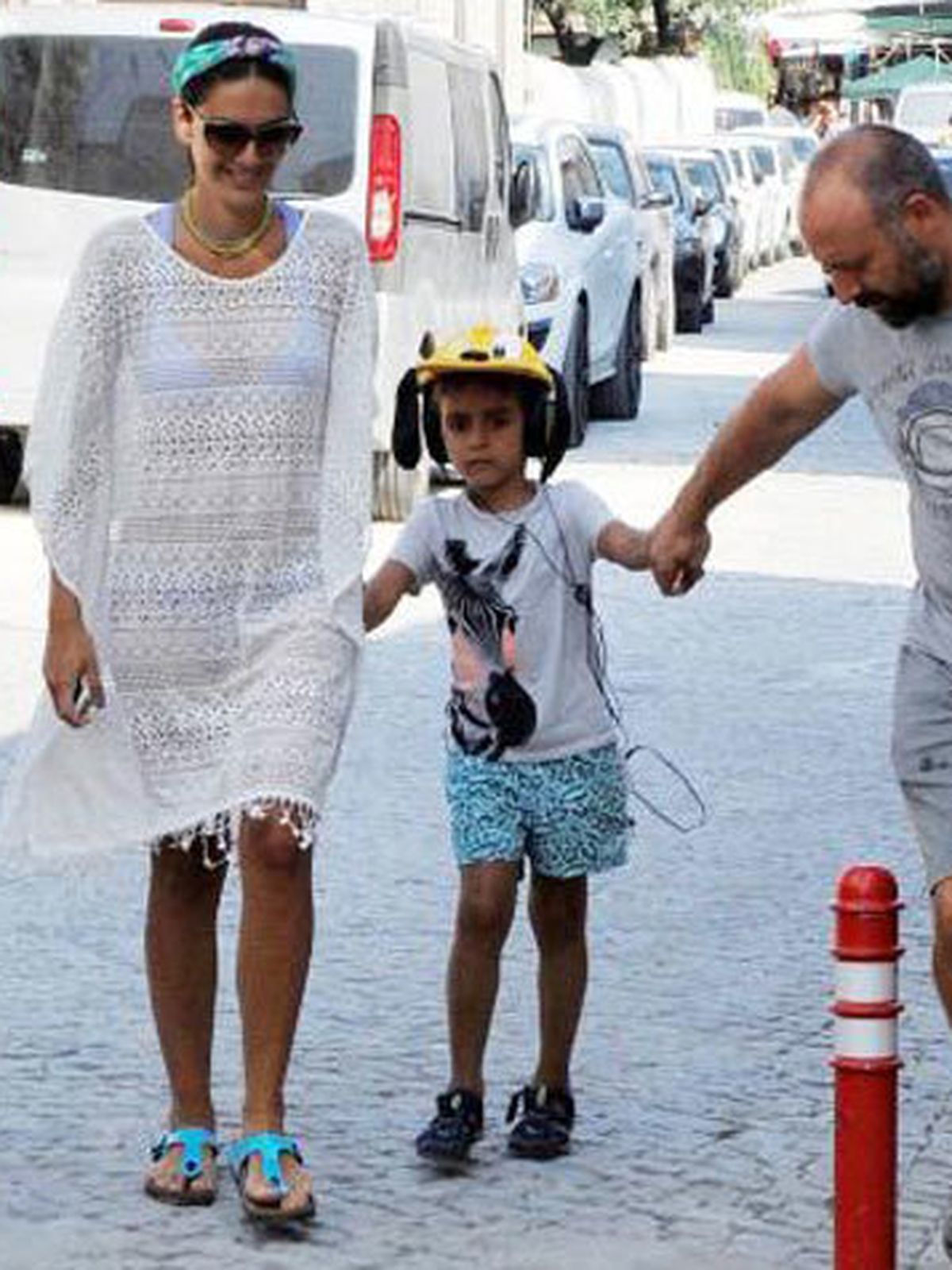 HALIT ERGENC si BERGUZAR KOREL, cea mai frumoasa nunta! Iata cum au aratat cei doi indragostiti, in urma cu zece ani, cand si-au unit destinele in cadrul unui eveniment de poveste! -