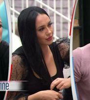 Roxana si Ella, in razboi! Totul pleaca de la Catalin! Ella o acuza pe Roxana ca il place! Urmareste o editie incendiara Puterea dragostei sambata, de la 16:00 si de la 19:00