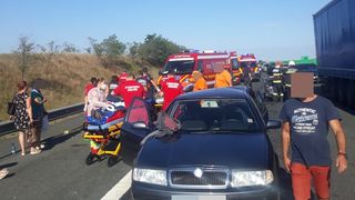 Accident teribil pe Autostrada A2. Nouă persoane au ajuns la spital