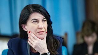 Haos pe litoral. Ce a descoperit ministrul Muncii la terasele din stațiuni