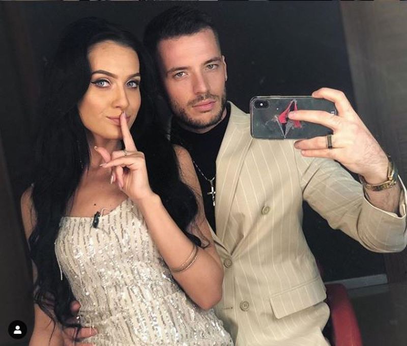 livian de la puterea dragostei suferă