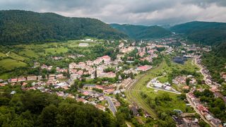 ROventura. George Mihai și Andreea Stravoiu vă prezintă spectacolul naturii din Banatul Montan