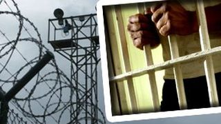 VIDEO| Un deținut, care a evadat &icirc;n urmă cu patru luni, a fost prins de săteni