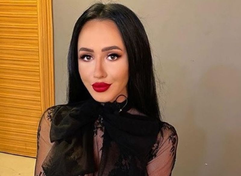 ella de la puterea dragostei și elena survivor