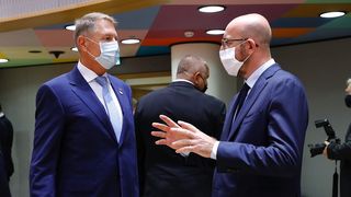 Klaus Iohannis, în focul negocierilor pe banii UE: "Sunt moderat optimist. România are încă o șansă" (VIDEO)