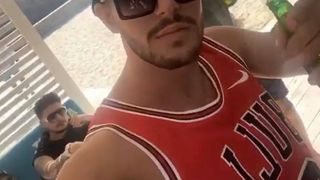 philip și berna pe plajă