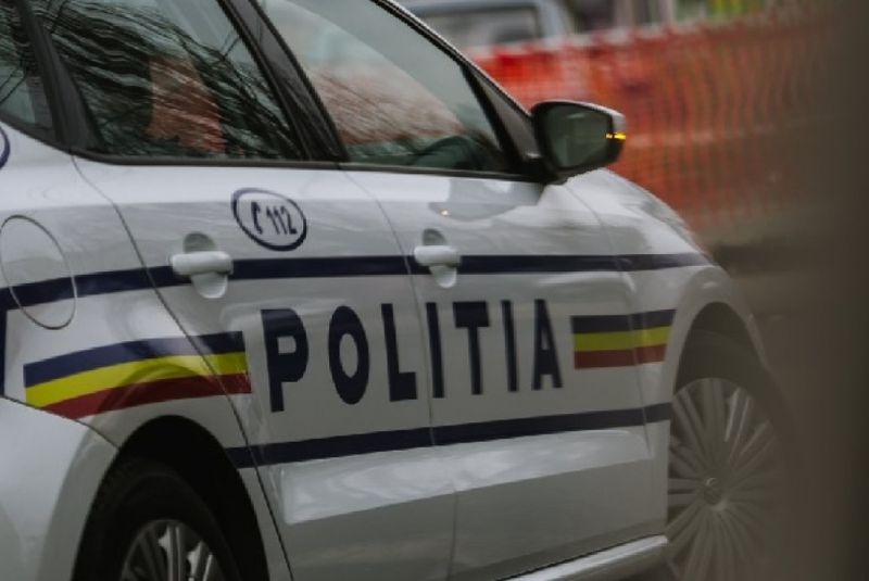 mașină de poliție accident