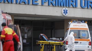 Orban, despre pacienții cu coronavirus externaţi la cerere. Ce riscă după intrarea în vigoare a legii privind carantina