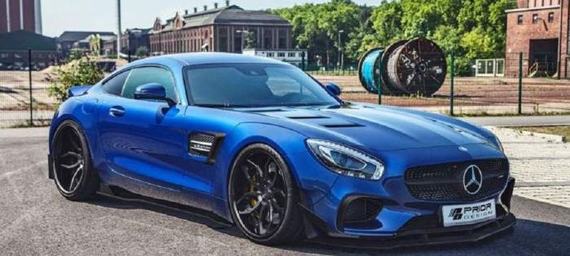 vacanță mașină dezmembrată