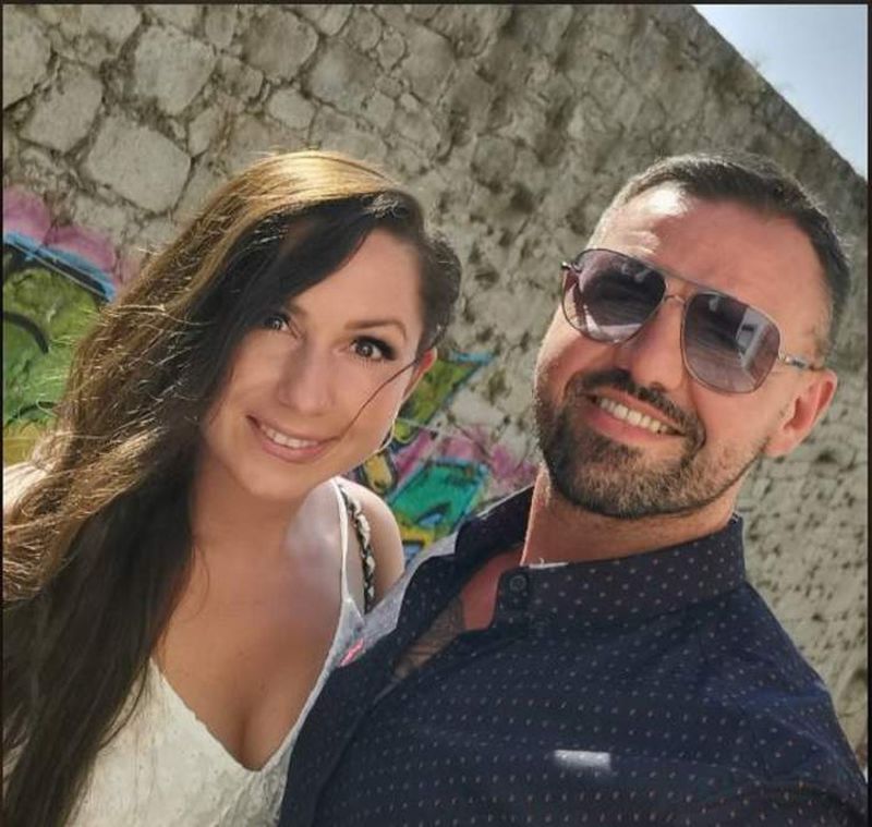 vacanță mașină dezmembrată