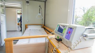  Timișoara a deschis primul spital modular. C&acirc;ți pacienți pot fi tratați