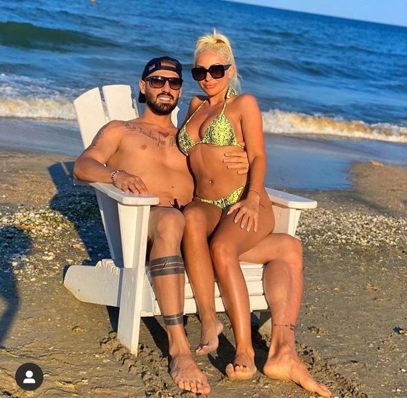 andreea pirui pe plajă