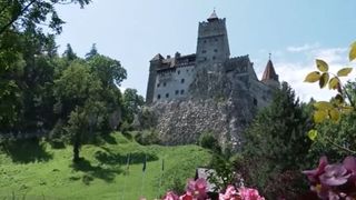 castelul bran invadat de strigoi
