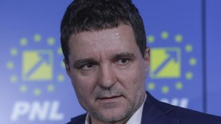 Nicușor Dan, atac la adresa Gabrielei Firea: "Sunteţi primar, nu preşedintele PSD"