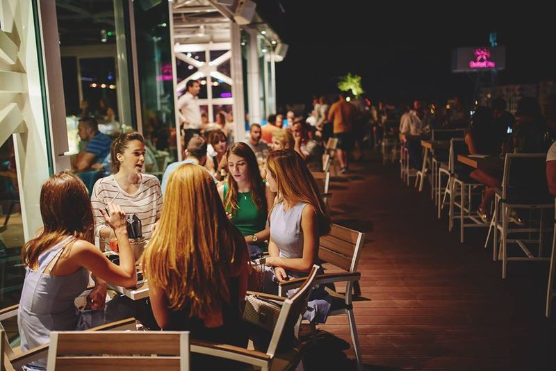 Noi restricţii pentru români, adoptate marţi seara