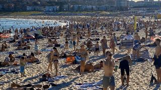 distanțare pe plaje