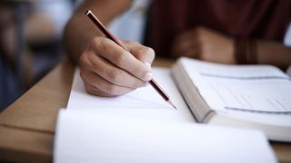 Rezidențiat 2020. Anunț de ultima oră al ministrului Sănătății. Reguli pentru absolvenți - VIDEO