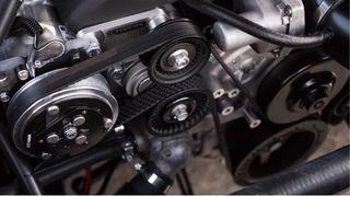 Tu știi care sunt primele semne ce indică deteriorarea distribuției la mașină?