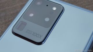 Cum arată Galaxy S20 Fan Edition. Prima fotografie cu telefonul celor de la Samsung