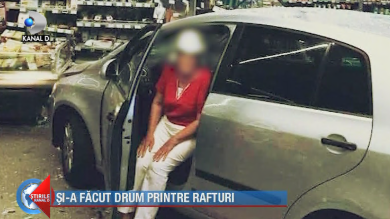 VIDEO | Şi-a făcut drum printre rafturi