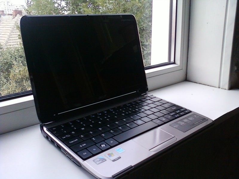 monica anisie laptop elevi