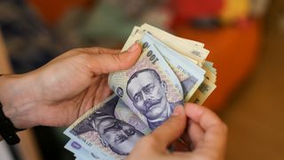 curs valutar 6 august 2020