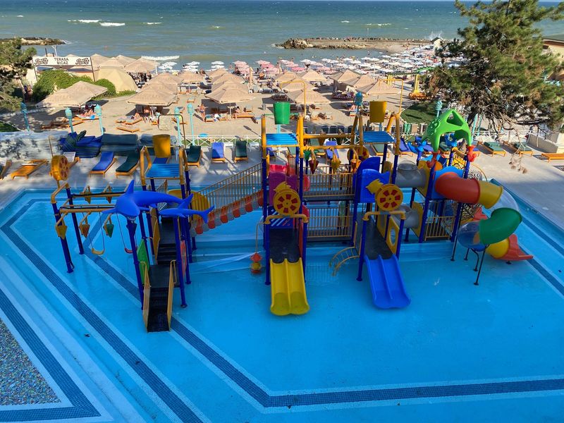 Complexul Amfiteatru-Panoramic-Belvedere din staţiunea Olimp