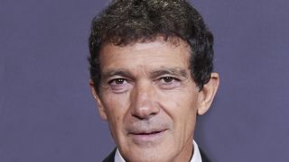 Antonio Banderas are coronavirus