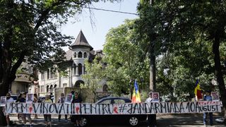 proteste piața victoriei 10 august 2020