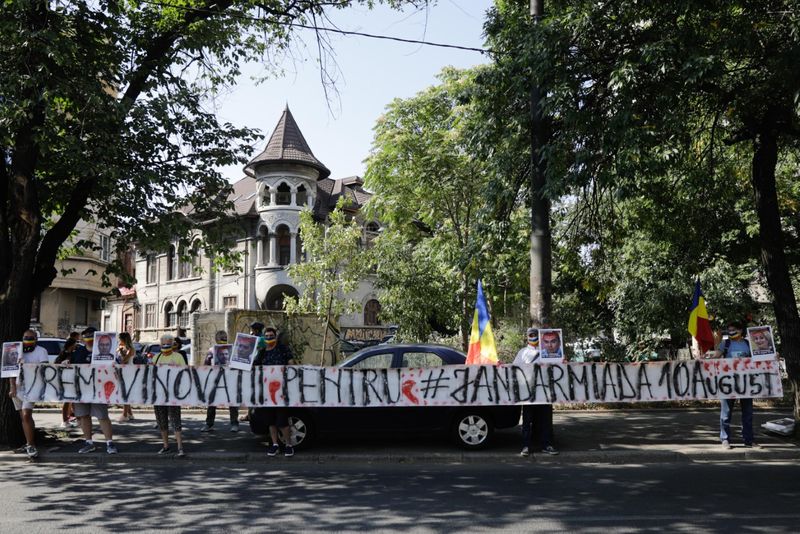 proteste piața victoriei 10 august 2020