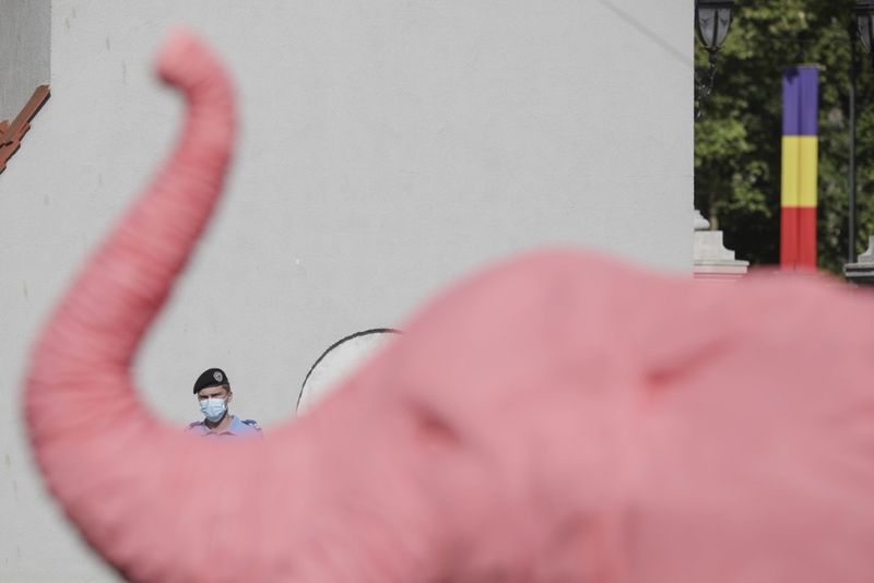 proteste piața victoriei 10 august 2020