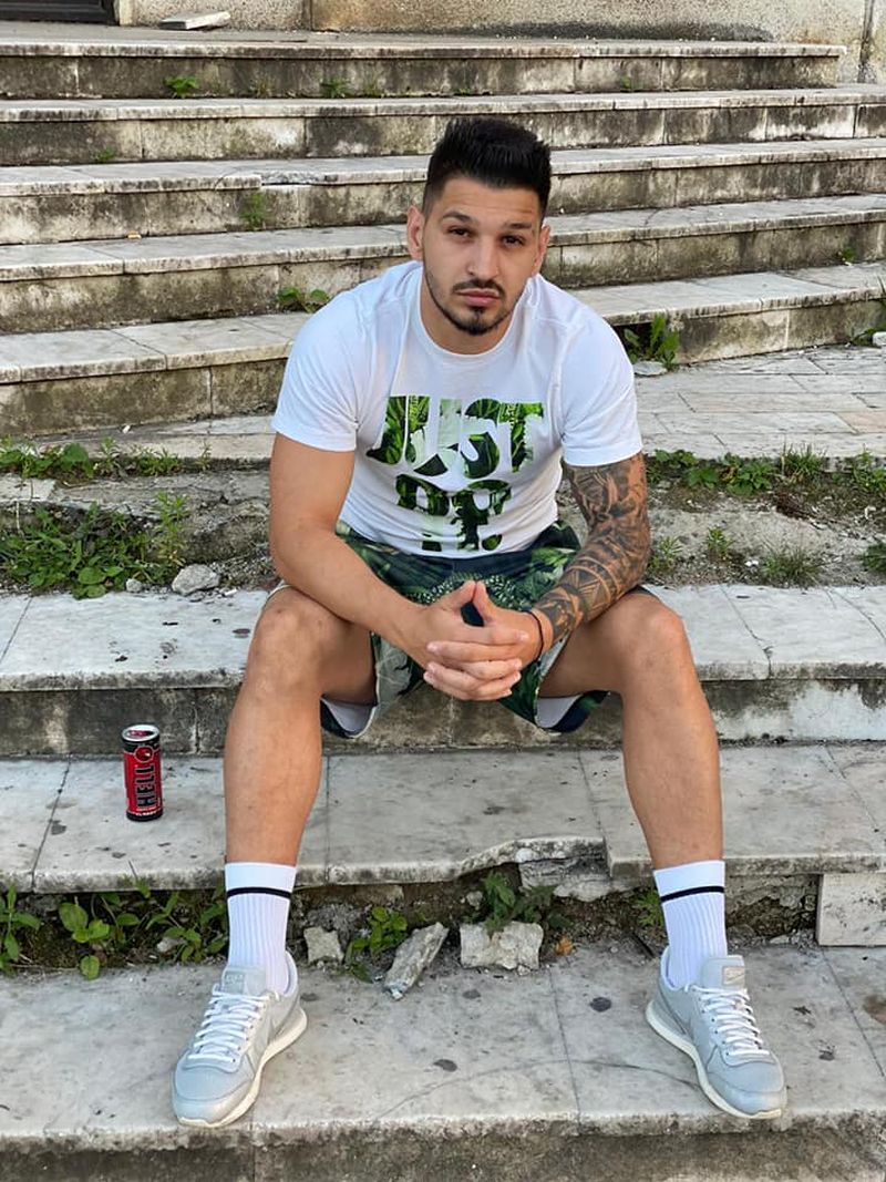 gabriel vasiliu și iubita