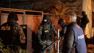 Descindere la fratii lui Emi Pian