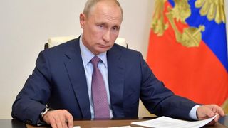  Vladimir Putin vrea să testeze vaccinul anti-covid chiar pe fiica sa