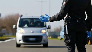 Țara care impune noi restricții pentru Rom&acirc;nia