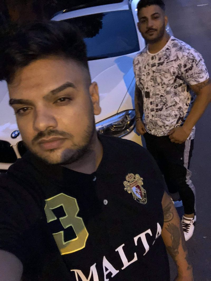 nepotul lui emi pian revoltat