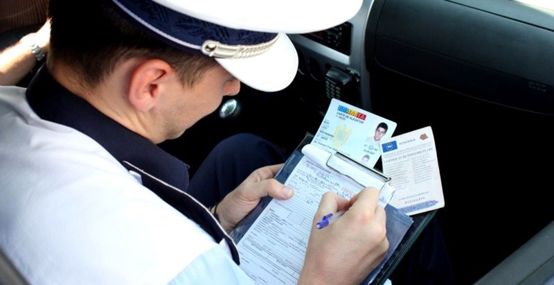 distanțare socială amenzi