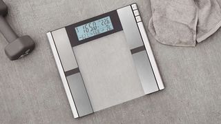 restaurantul care &icirc;și c&acirc;ntărește clienții