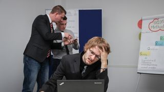 Șase posibile cauze ale migrenelor din timpul zilei